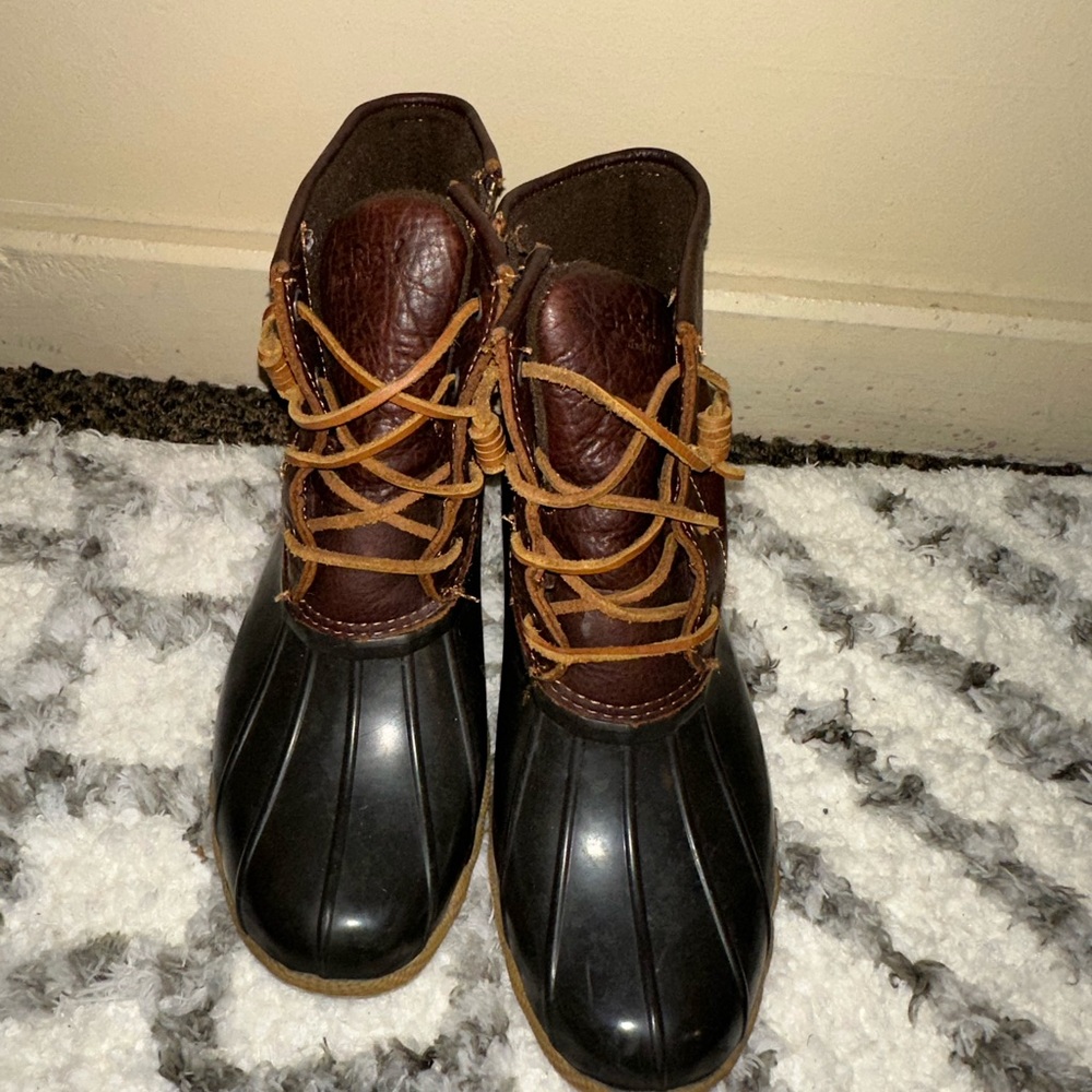 Sperry duck boots